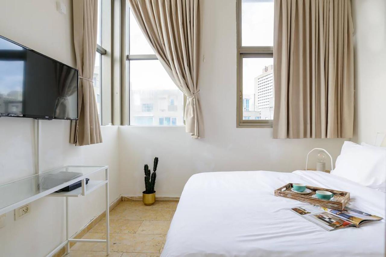 Bright And Spacious Loft By The Sea With Bomb Shelter Tel-Aviv Kültér fotó